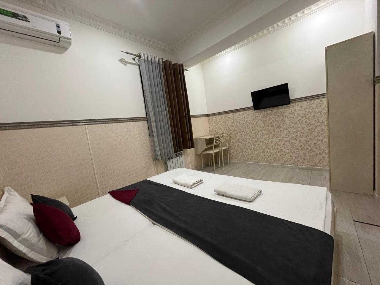 Fenix Hotel Taschkent Exterior foto